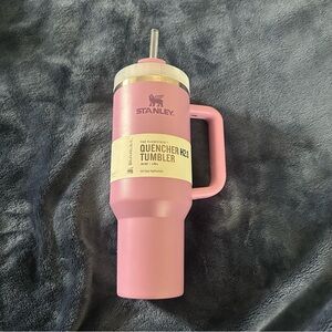 Stanley Purple Quencher H2.0 Tumbler